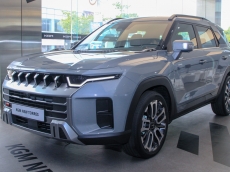 두 번의 성형으로 완성된 정통 SUV, KGM 뉴 토레스 프리뷰 현장 르포